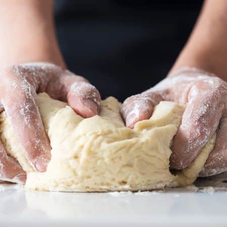 Production de baguette de pai artisanale